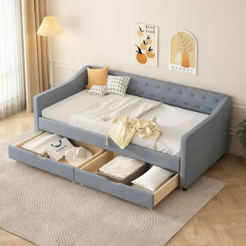 Divano letto capitonné con cassetti contenitore e braccioli ondulati