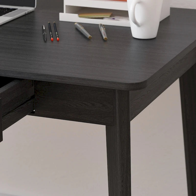 Scrivania in legno per scrivere e computer con ampio piano